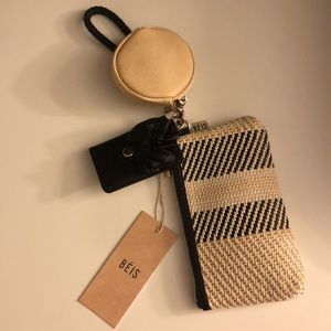 Beis - Wristlet Set in Natural.